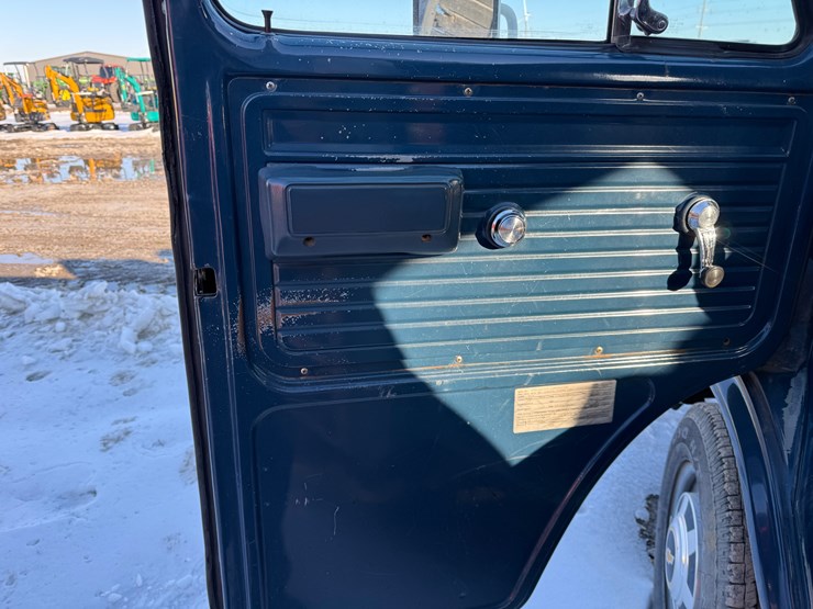 1991-chevrolet-c30-image-16