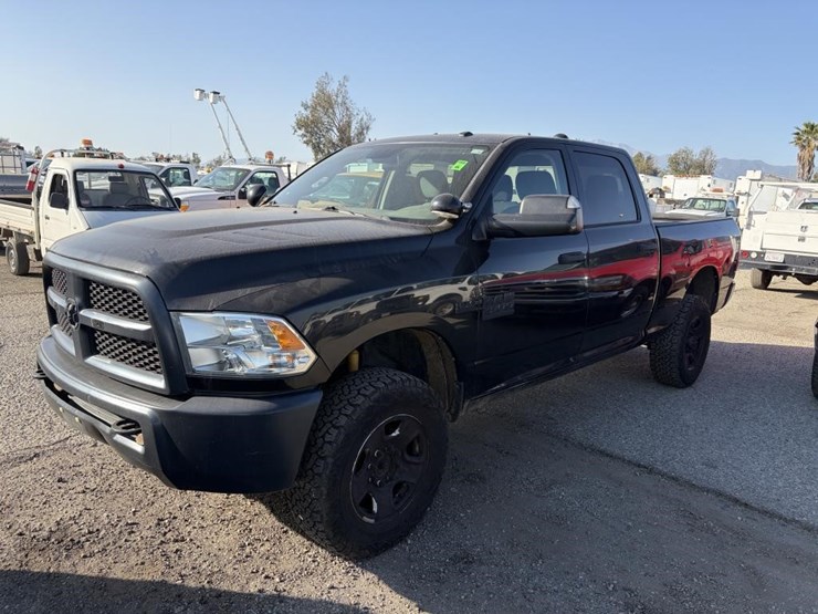 2015-dodge-ram-2500-image-1