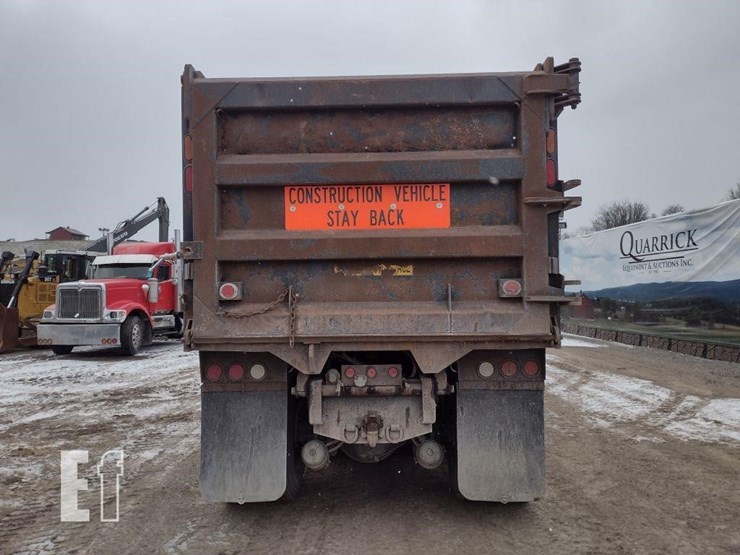 12-volvo-vhd-truck^title^-image-4