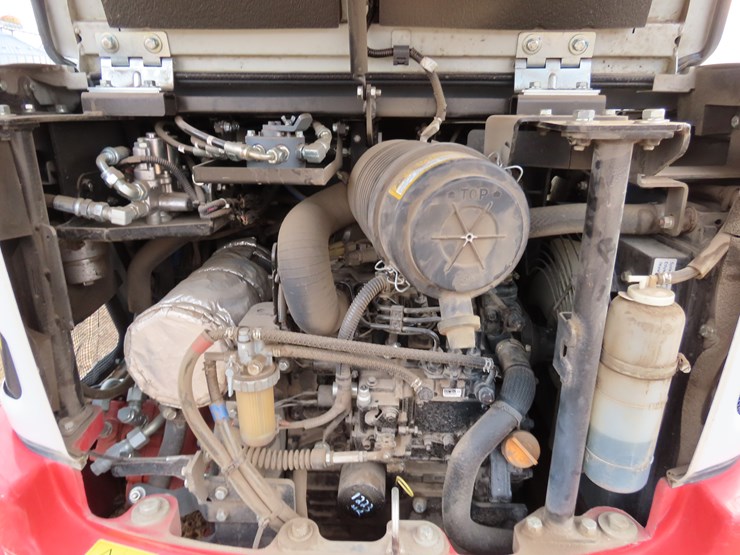 2020-takeuchi-tb225-image-11