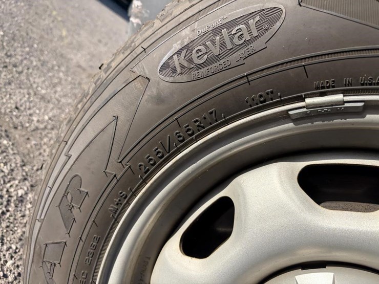 2014-ford-f150-image-31