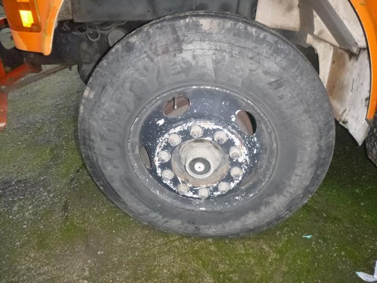 1999-international-4900-image-25