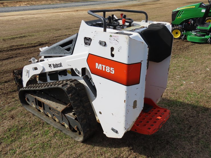 2020-bobcat-mt85-image-6