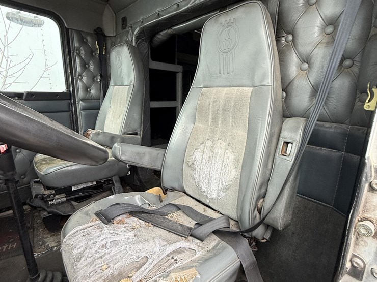 1991-kenworth-t600-image-12