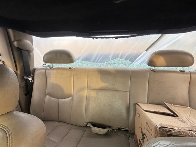 2004-gmc-1500-image-26