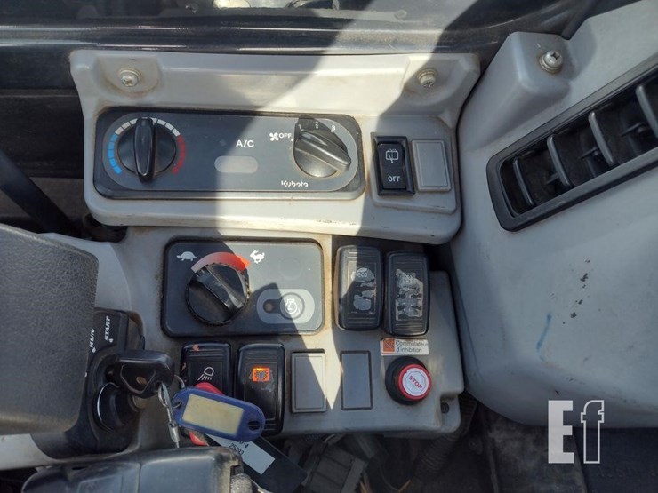 kubota-kx040-4-image-10