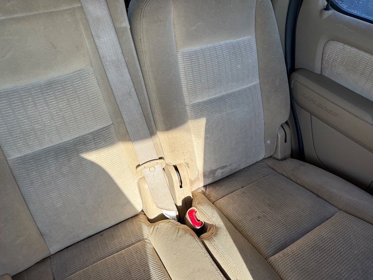 2008-ford-explorer-image-44