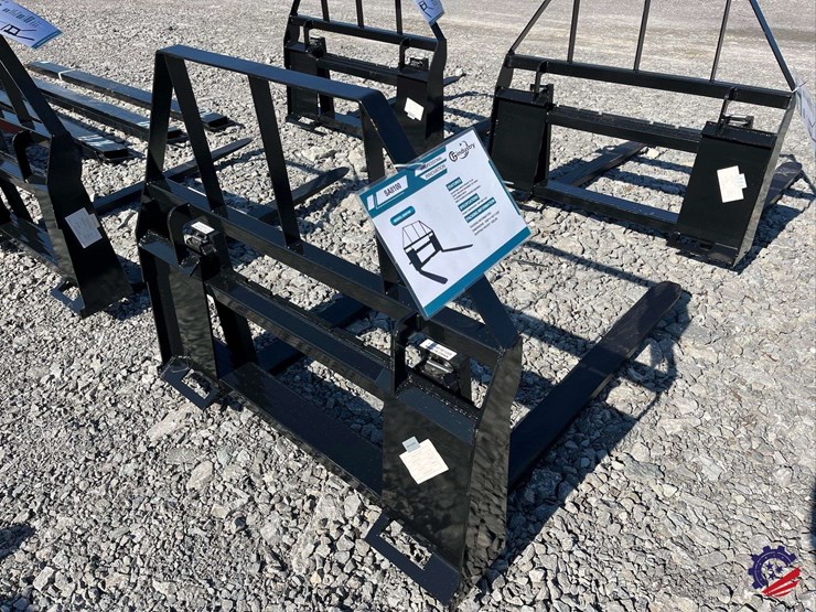 2026-mower-king-sa-skid-steer-forks-attachment-image-3