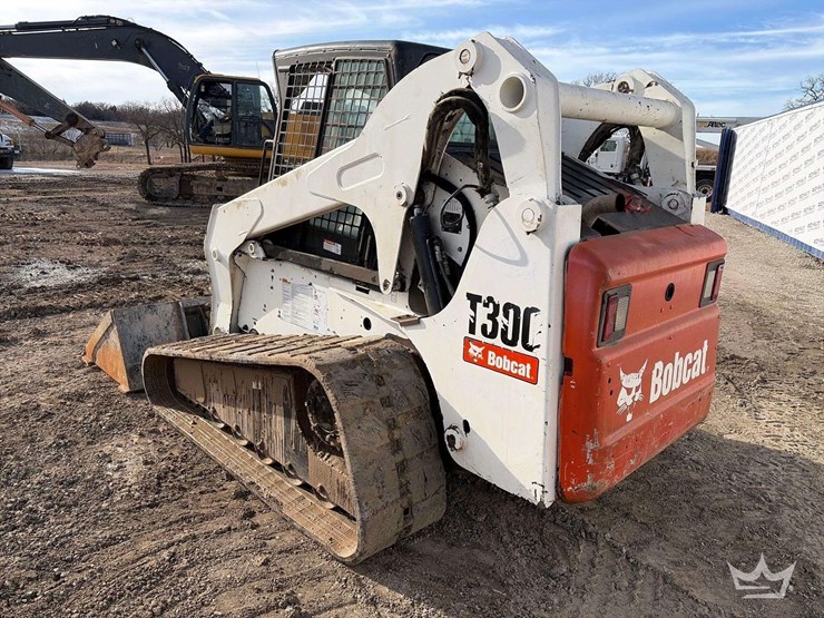 bobcat-skidsteer-image-2