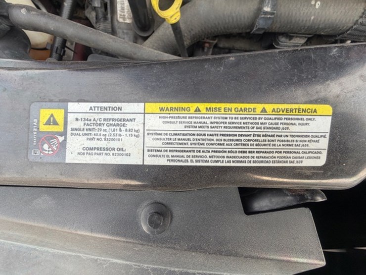 #31679-•-2012-vw-routan-image-67