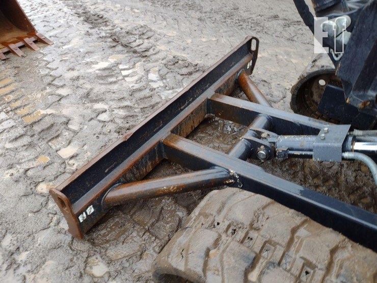 kubota-kx040-4-image-24