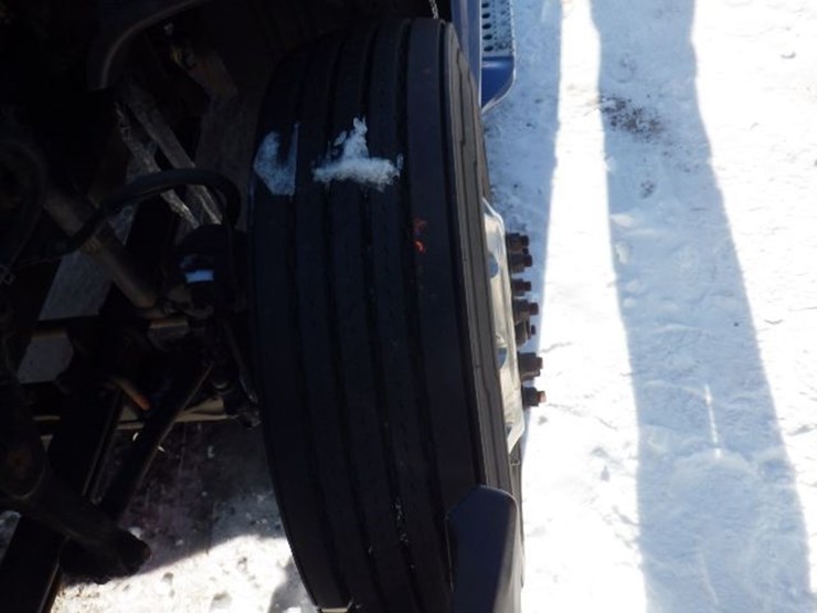 2019-freightliner-cascadia-125-image-24