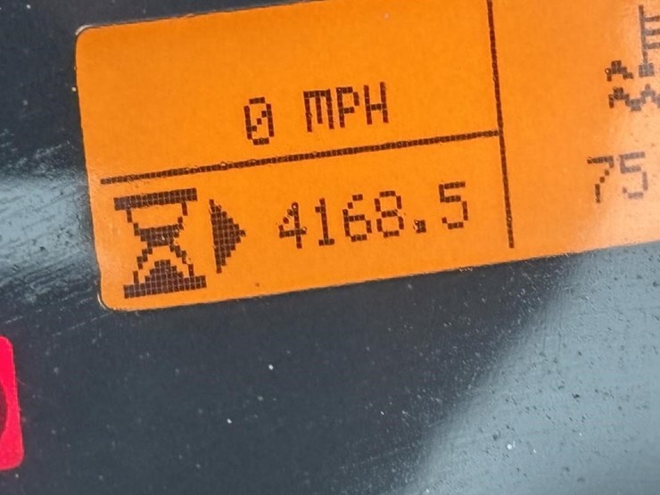 2015-jlg-g5-18a-image-37