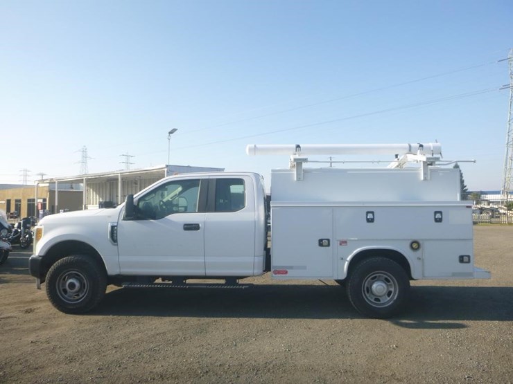 2017-ford-f350-image-5