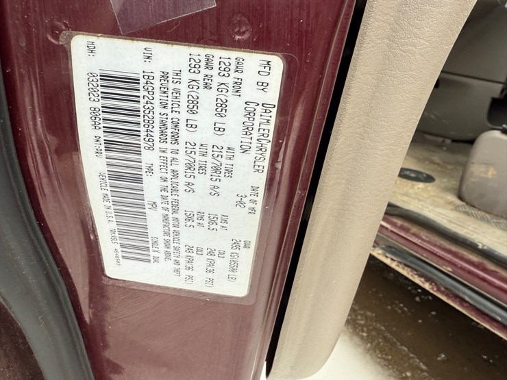 2002-dodge-grand-caravan-image-25