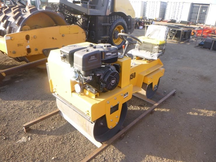 sdlool-sl850-tandem-vibratory-roller-image-1