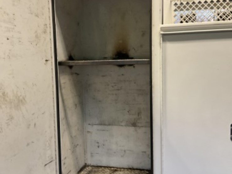 2017-ford-f550-image-12