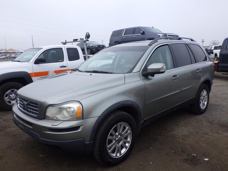 2008-volvo-xc90-image-1