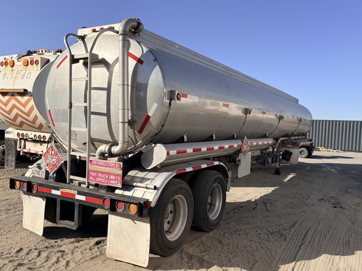 trailmobile-tanker-image-3