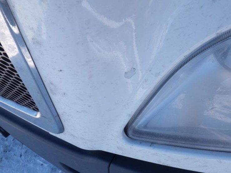 2021-peterbilt-579-image-3