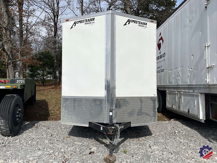 2023-homesteader-16’-enclosed-tag-trailer-image-10