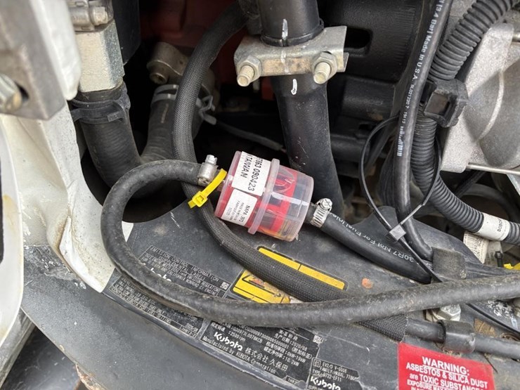 2021-bobcat-e20-image-41