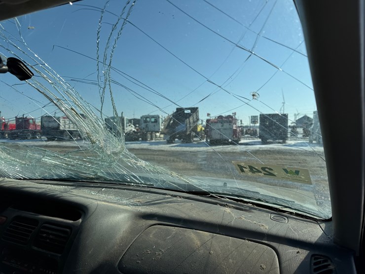 2001-chevrolet-tracker-image-40