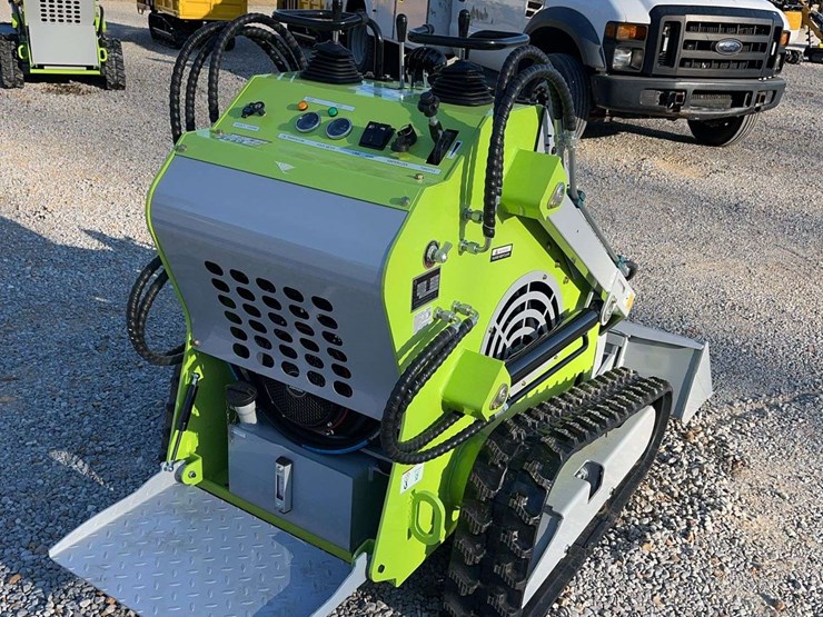 unused-mini-skid-steer-loader-image-8