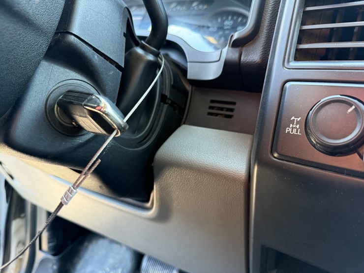 2018-ford-f150-xl-image-36