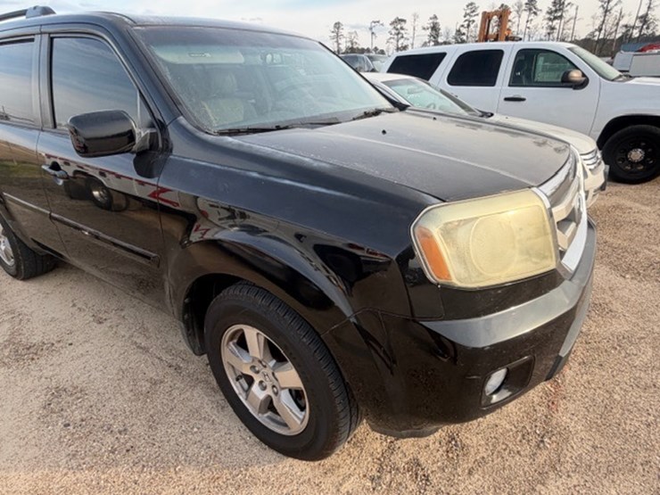 2011-honda-pilot-image-12