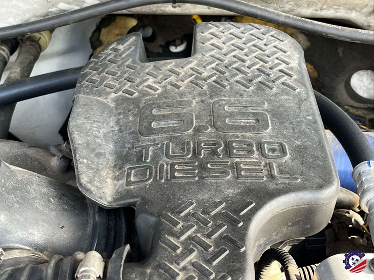 2002-chevrolet-silverado-3500-image-47