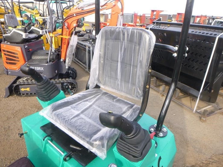 agt-mx12rx-hydraulic-excavator-image-19