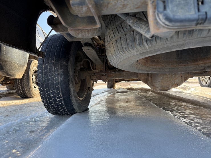 2012-ford-f150-image-13