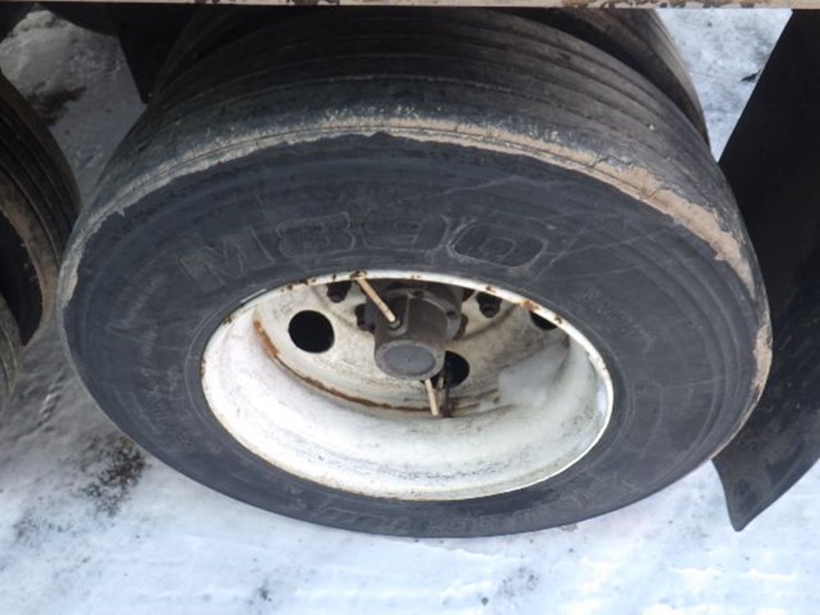 2016-great-dane-van-image-19