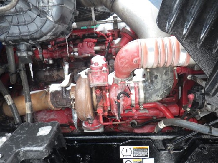 2020-peterbilt-579-image-25