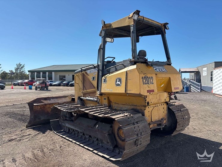 2014-deere-650k-image-37