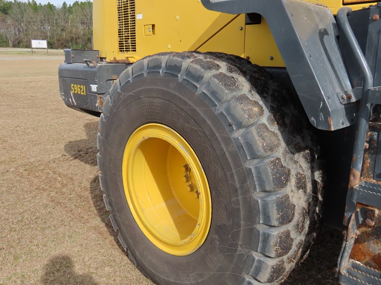 komatsu-wa270-image-8