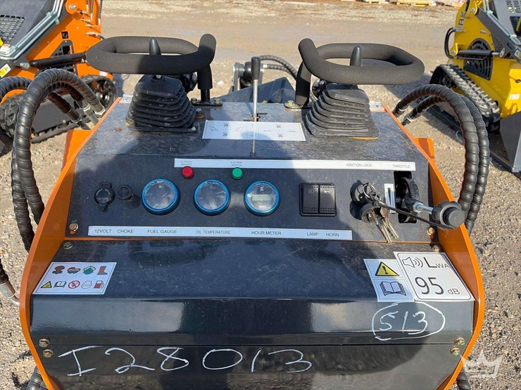 2025-landhonor-lhr-me380x1-stand-on-track-loader-skid-steer-image-7