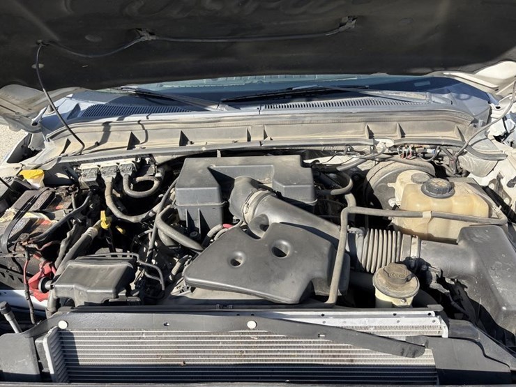 2011-ford-f250-image-21