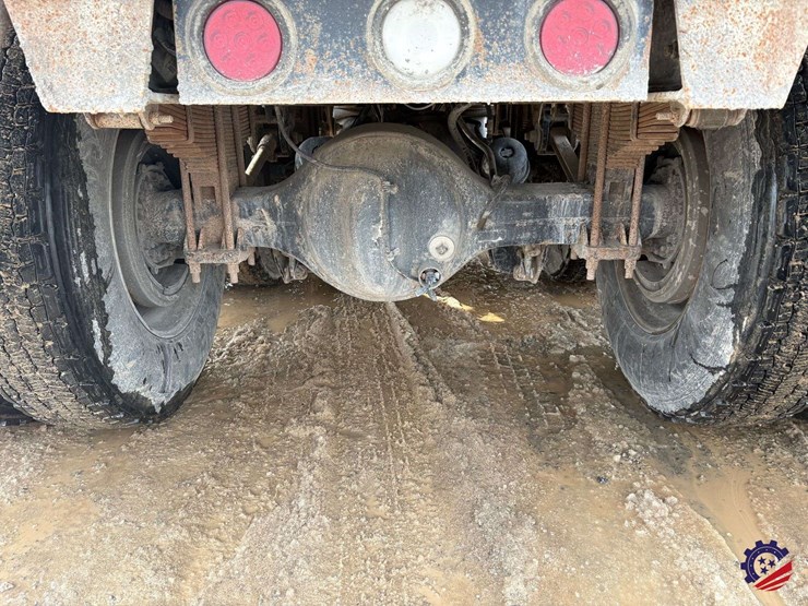 2021-western-star-4900ex-image-25