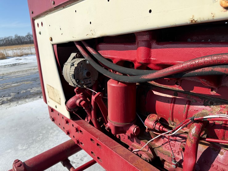 1965-international-706-image-32