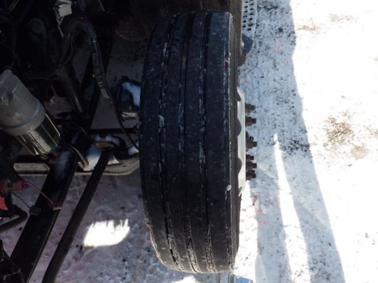 2020-kenworth-t680-image-24