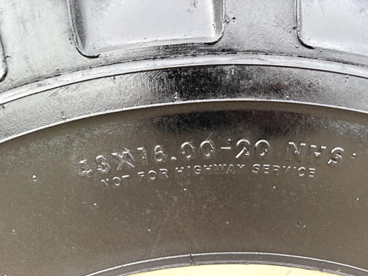 2017-new-holland-workmaster-40-image-26