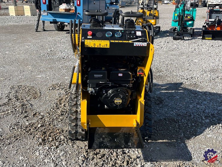 2026-agt-mx-mrt14-compact-track-loader-mini-skid-steer-image-16