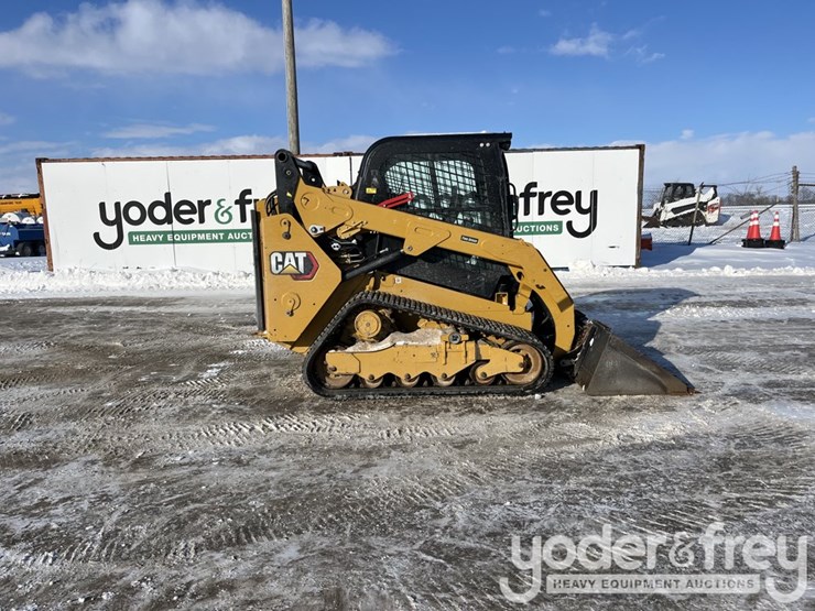 2023-caterpillar-259d3-image-5