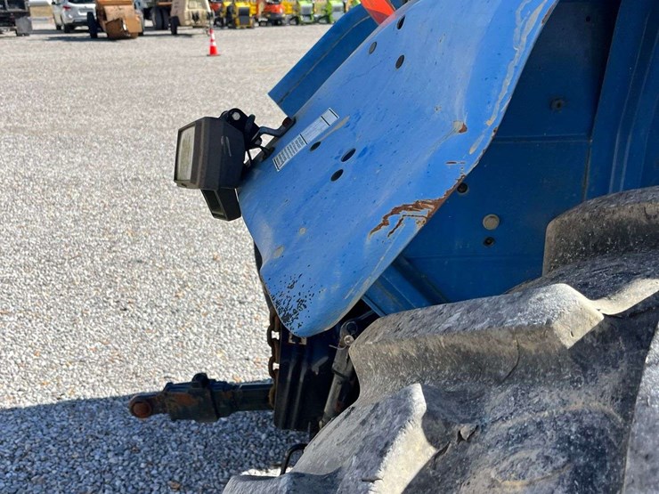 2009-new-holland-t5040-image-14