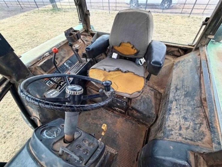 john-deere-4440-image-9