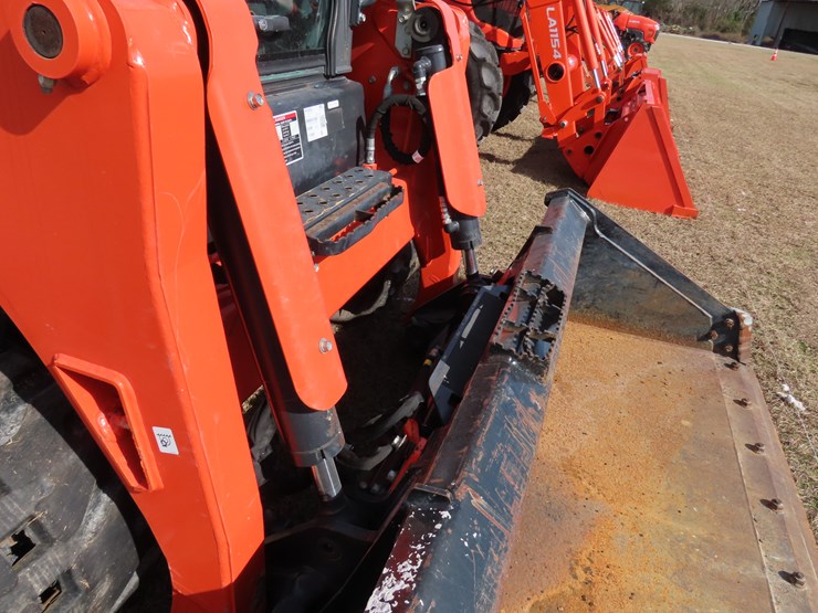 2021-kubota-svl97-2-image-4