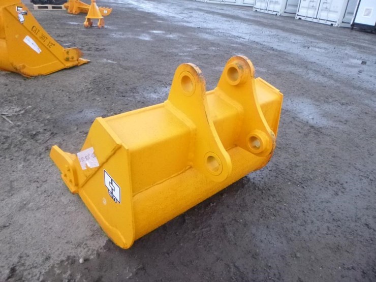 caterpillar-303-image-4