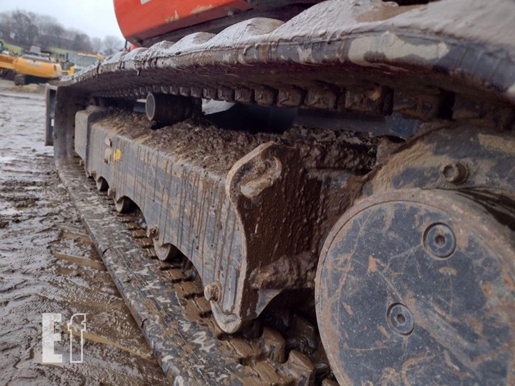 2019-kubota-u55-4-image-30